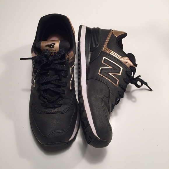 charcoal and rose gold new balance